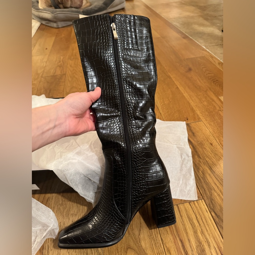 NWT Black Croc-Embossed Knee-High Block Heel Boot - Picture 5 of 13